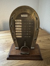 Antiker ewiger Kalender Jahr