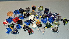 LEGO Ninjago - 39 Original-Figurenteile und Kopfschmuck