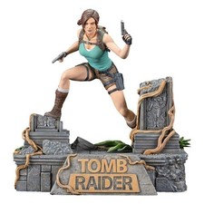 Tomb Raider PVC Statue Lara