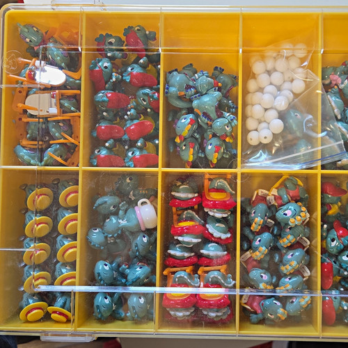 Hartplastik figurenpaket - Ü-ei,