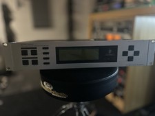 Behringer Ultra Curve DSP 8000