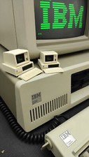 Maßstab 1:8 IBM PC Retro