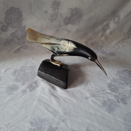 Vogel figur horn - vogel, geschnitzt