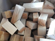 LÄRCHE KANTHOLZ 90x90 RESTE ABSCHNITTE BASTELN SPIELEN DRECHSELN 20Kg