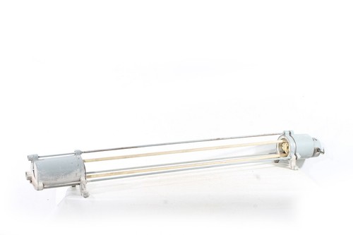 Alte fabriklampe - alte,