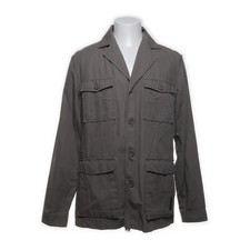 East West, Safarijacke