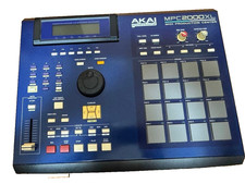 AKAI MPC2000XL Blue Sampler CF