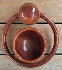 Seifenschale und Handtuchring aus Holz, gebraucht, vintage