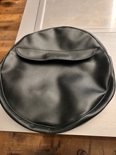 Haube für Ersatzreifen mit Tasche vorne