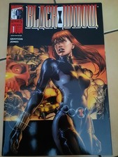 BLACK WIDOW #1  (Marvel/Panini