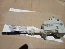 VW Golf 4 Variant Stellmotor Tankklappe Verriegelung 1j0810773 