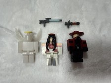 ROBLOX LOT OF 3 ACTION FIGURES