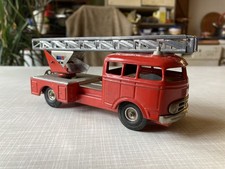 Feuerwehrfahrzeug (alt) -