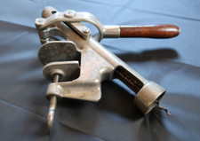 Entkorkmaschine Korkenzieher