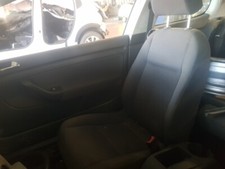 sitz v.r. VOLKSWAGEN GOLF V