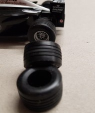 Tuning-Reifen passend  für Carrera  McLaren Mercedes MP4/17