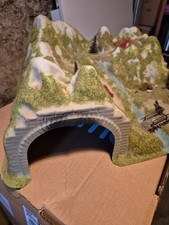 Modelleisenbahn Tunnel Berg