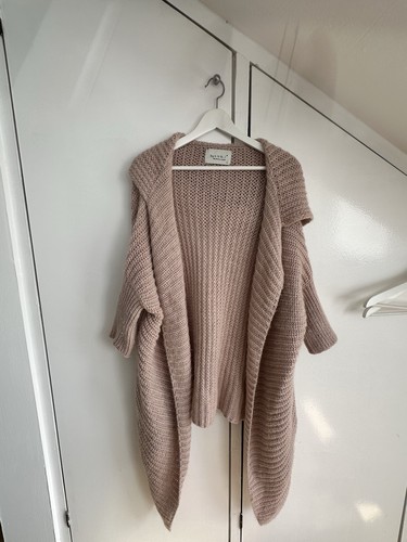 Strickjacke - by,