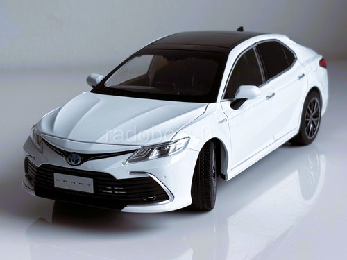 Toyota camry hybrid - toyota,