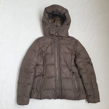 J.K.T. by Passport Damen