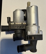 BMW E46 Wasserventil mit Zusatzwasserpumpe  generalüberholt 64118369807