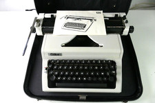 Robotron Erika Schreibmaschine Breitwagen top Typewriter DDR 70er Jahre Pro-2798