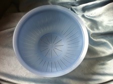 Tupperware Schüssel Junge