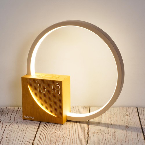 Nachttischlampe mit