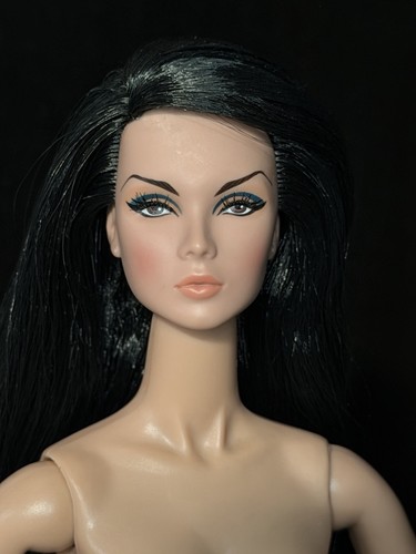 Lilith blair never - lilith, nu