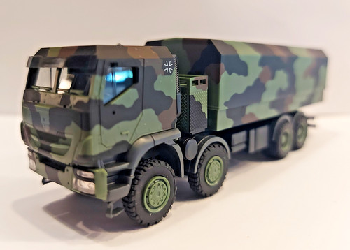Herpa 746922 iveco trakker 8x8 - 746922,