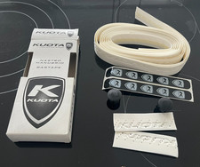 KUOTA Kredo u.a. Lenkerband