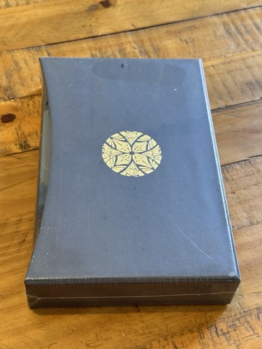 The silmarillion deluxe 30th - the,