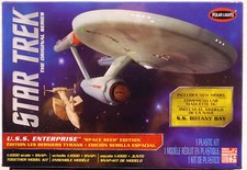 Polar Lights 908 Star Trek USS