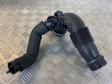 BMW 3 F30 F35 F31 2017 Benzin 180kW Luftansaugkanal-Teil 7605638 DRK16211