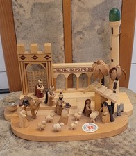 Weinachtskrippe aus Seiffen