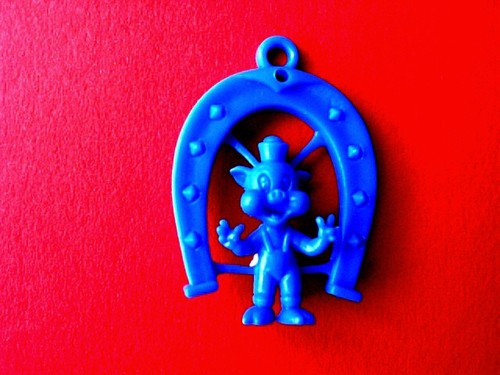 1983 horseshoe figure piggy - 1983,