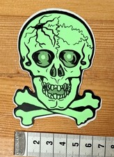 Alter Aufkleber Sticker Totenkopf 80er Jahre Comic Halloween Deko neongrün