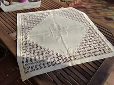 Wunderbare Hardanger Vintage Lochmuster Tischdecke Decke gelb beige 76 x 76 cm