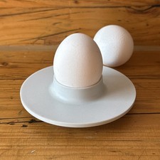 1x cult Eierbecher Industriedesign 60/70 hellgrau Buchsteiner DINESS Luran BASF