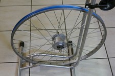 Laufrad Vorderrad 26 Zoll Shimano Nabendynamo DH-C3000-3N- NT Alufelge silber