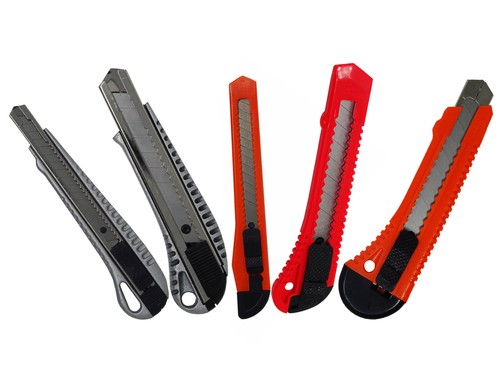 Sbs cuttermesser 9 mm - &,