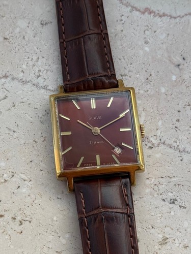 Eine großartige slava - eine, uhr