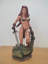 Red sonja statue büste - red,