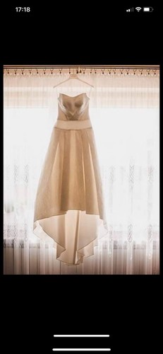 Brautkleid