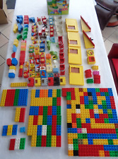 Konvolut Lego Duplo und Leerkarton Bausteine Möbel Figuren (7768)