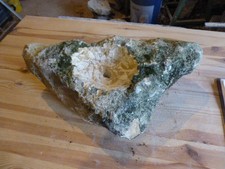 Quellstein Brunnenstein mit