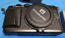 Olympus PEN E-PL7 16,1 MP Digitalkamera - Schwarz (Nur Gehäuse)