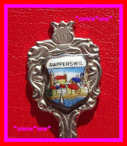 Emaille wappen - ꧁,