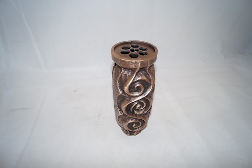 Grabvase aus bronze - grabvase,