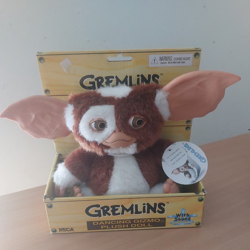 Neca toys gremlins dancing - neca,